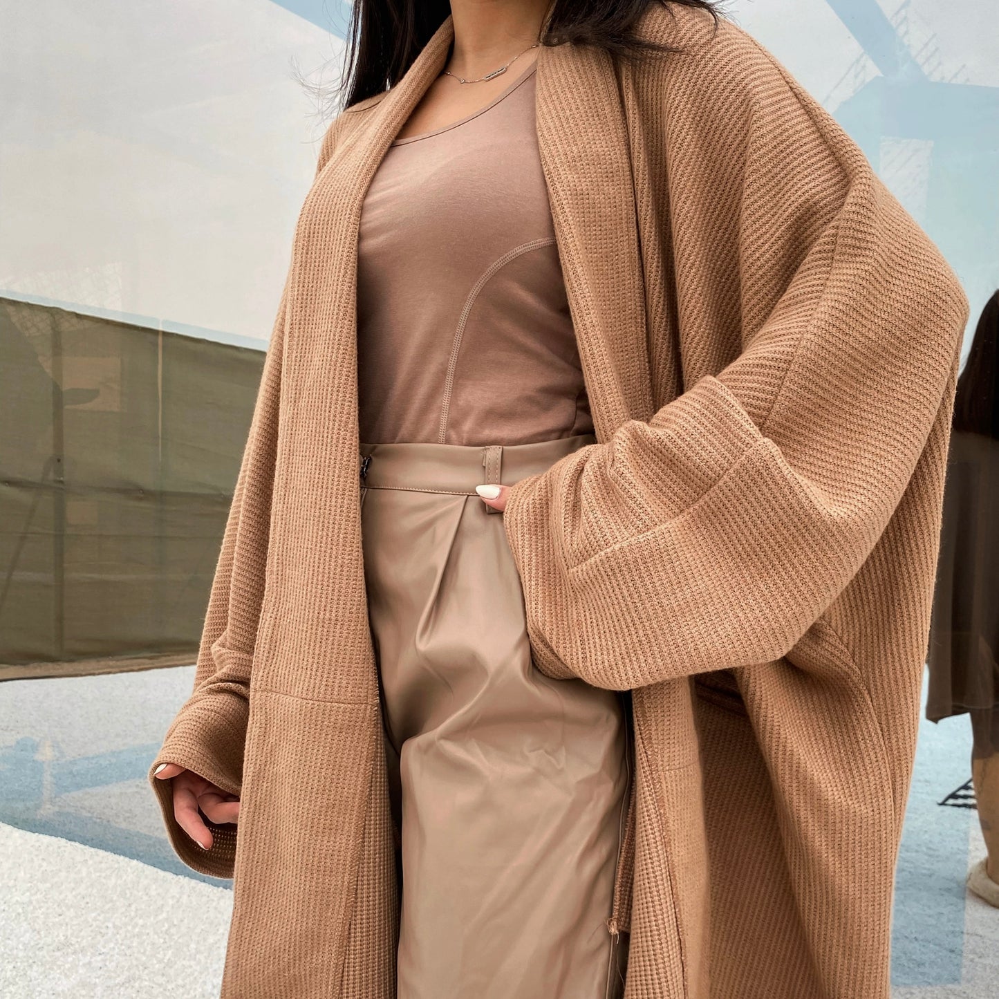 KNIT CARDIGAN - BROWN
