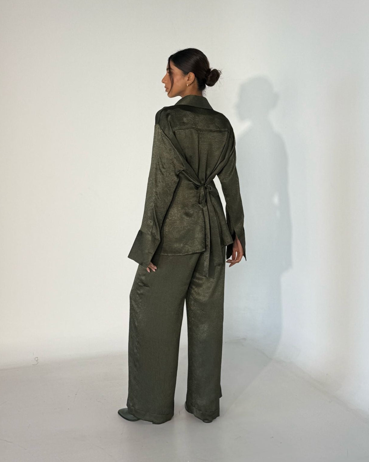 SATIN SET - OLIVE