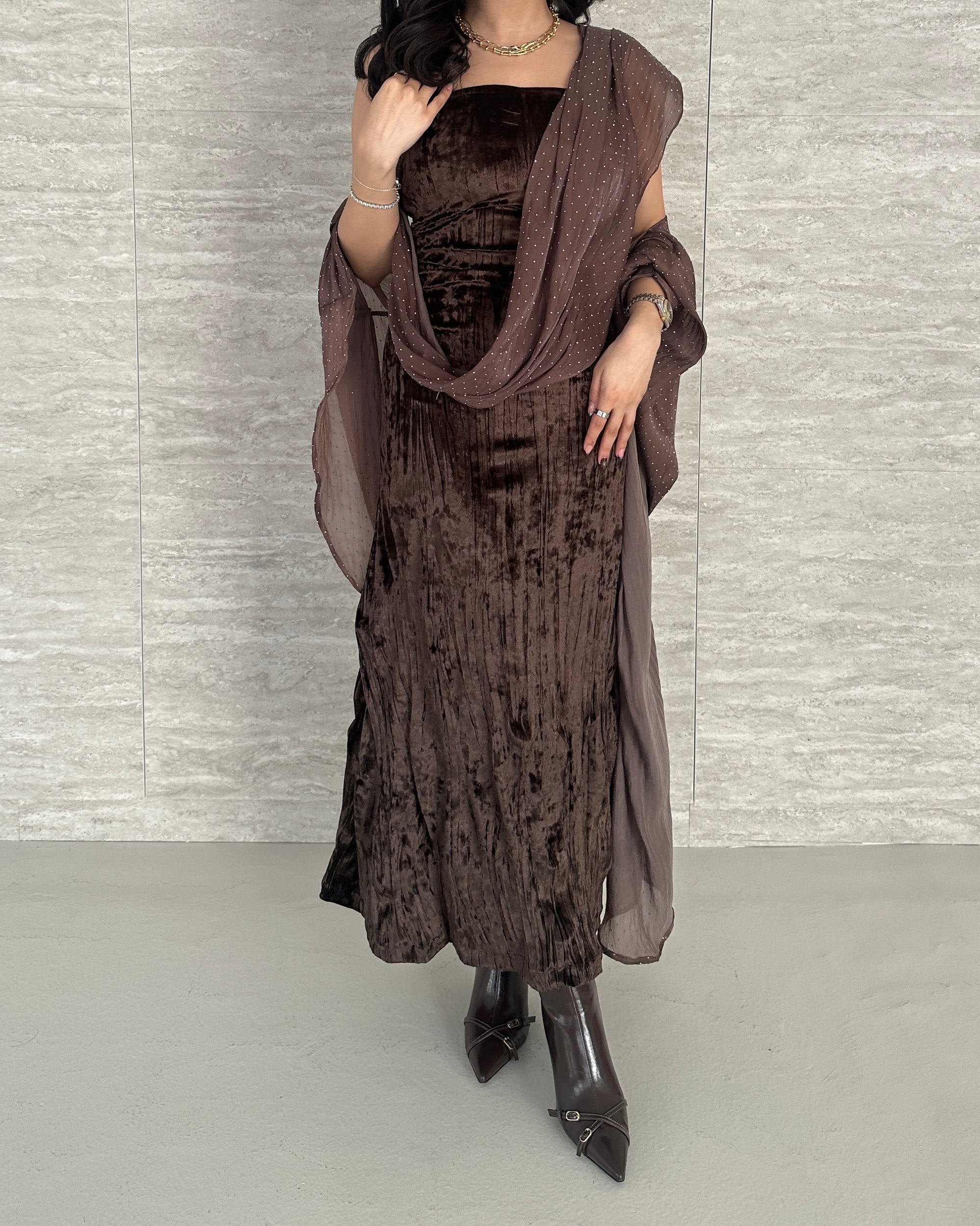 Velevt Shawl Brown