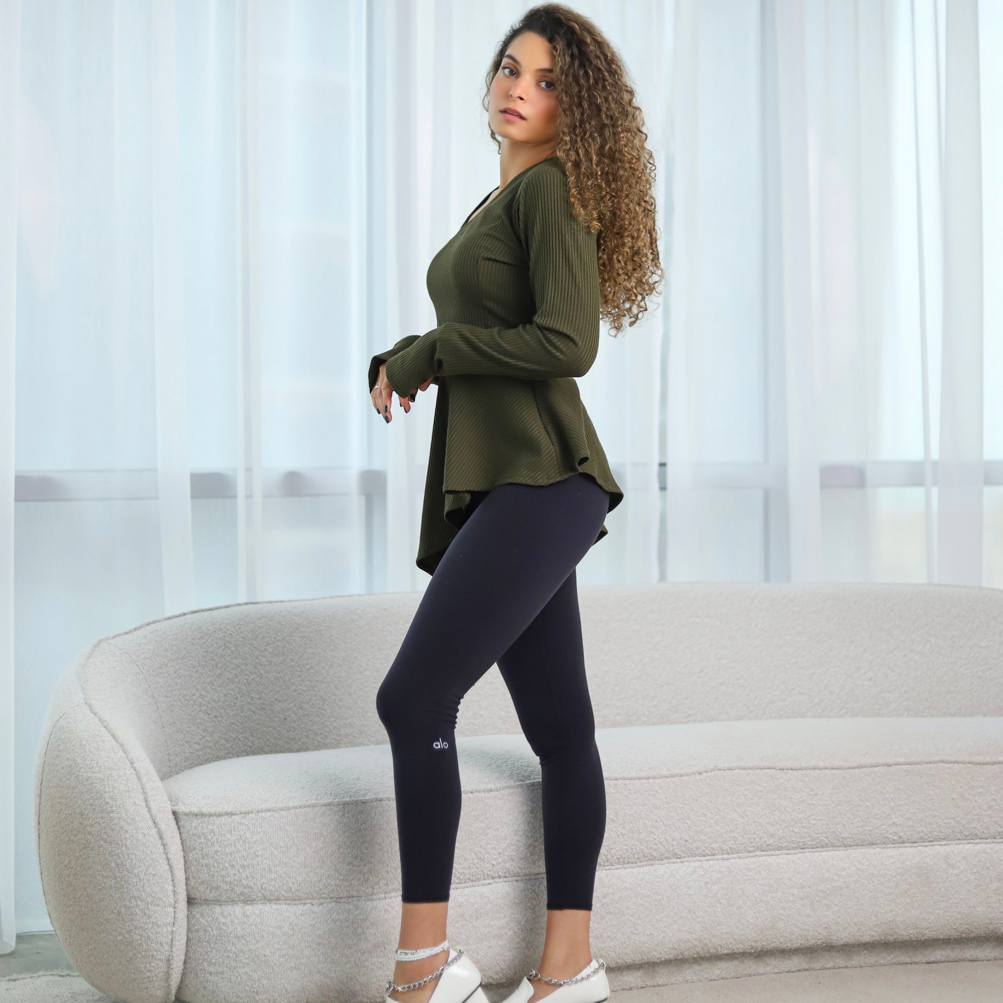 SIDE CUT TOP - KHAKI