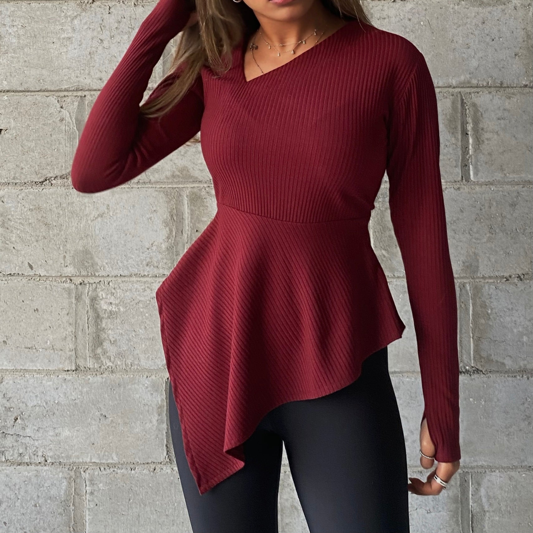 SIDE CUT TOP - MAROON