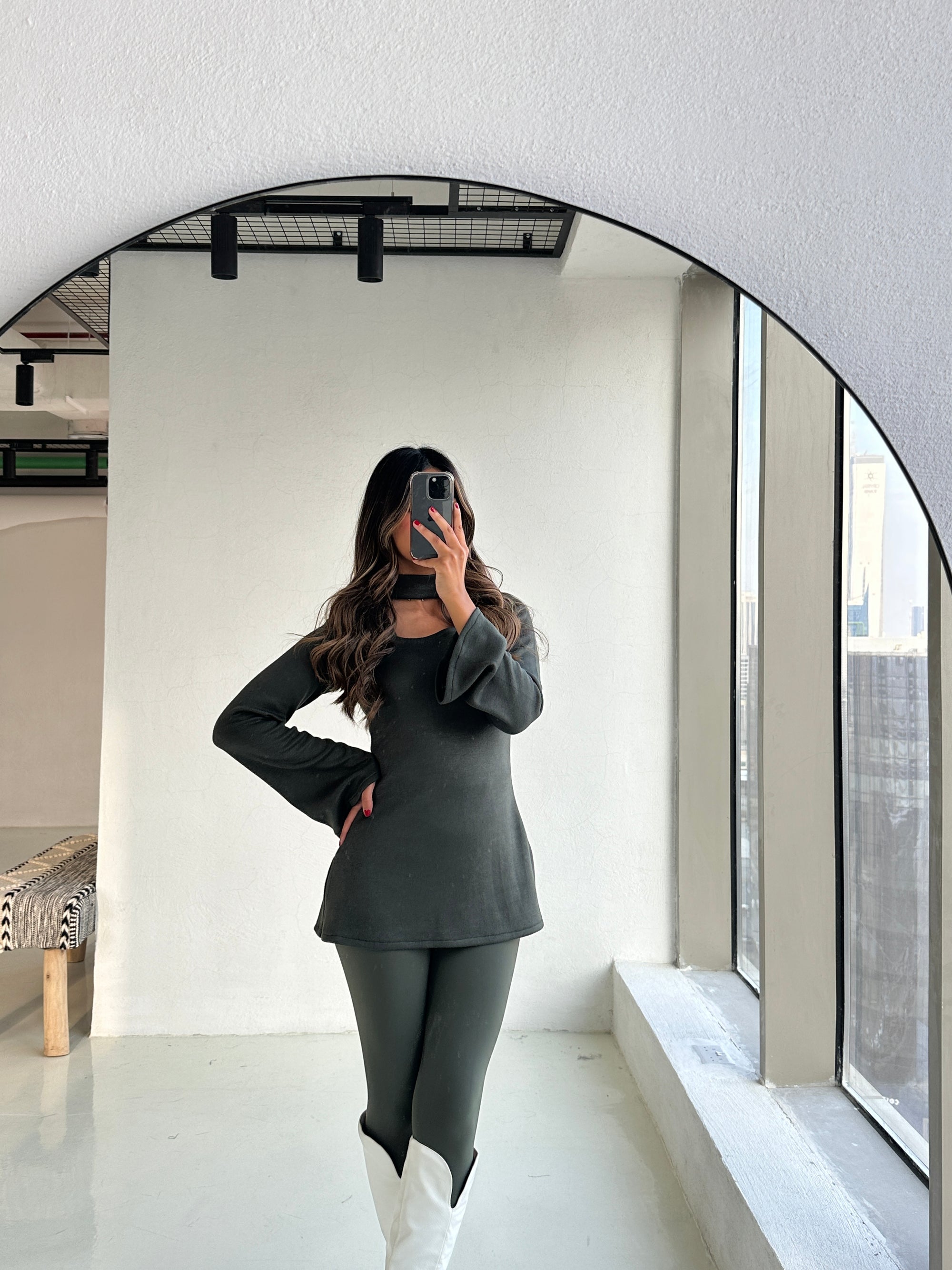 JUMPER - OLIVE