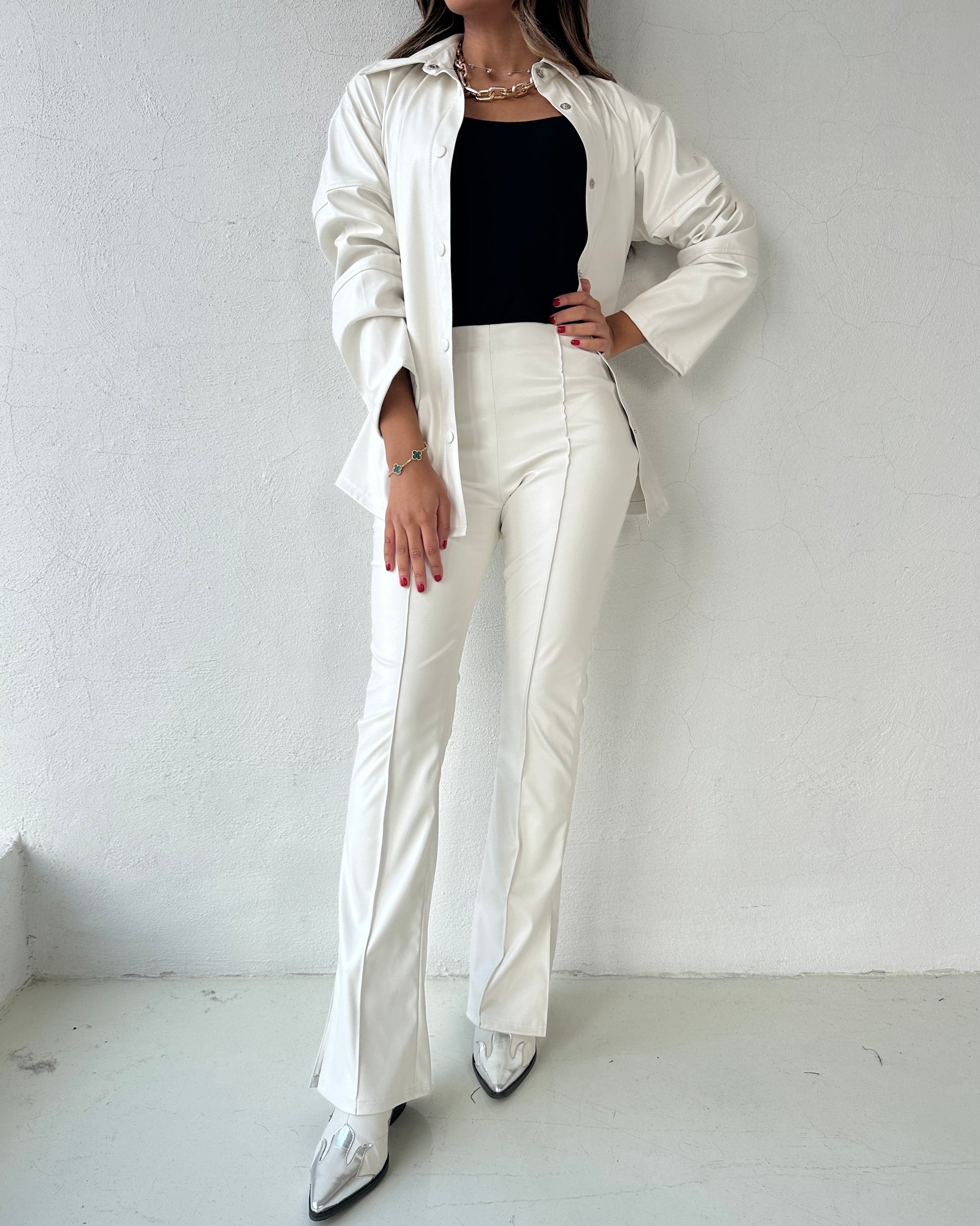 LEATHER SET - OFFWHITE