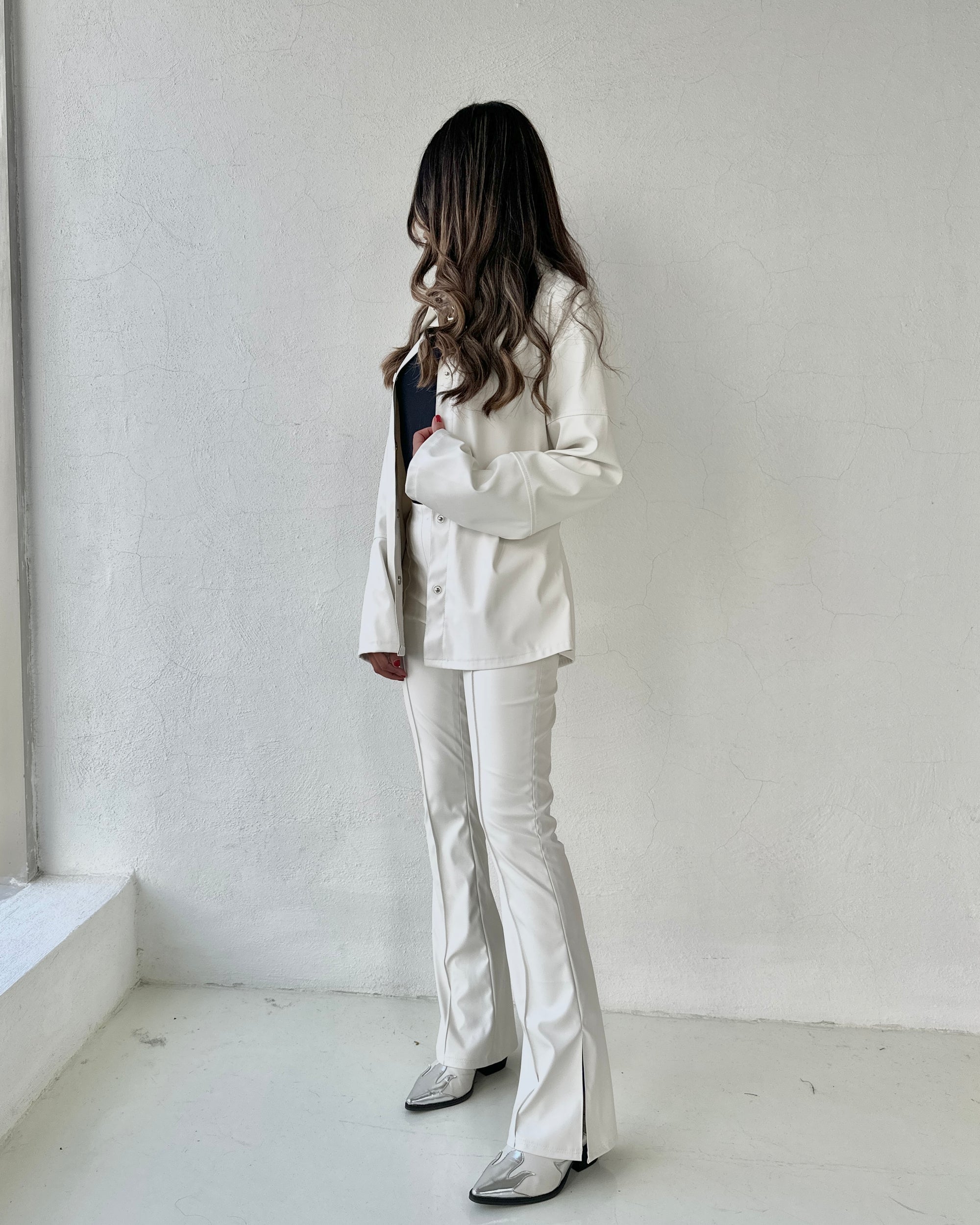 LEATHER SET - OFFWHITE