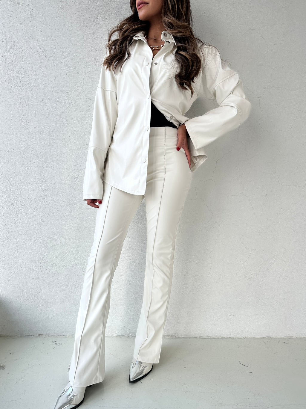LEATHER SET - OFFWHITE