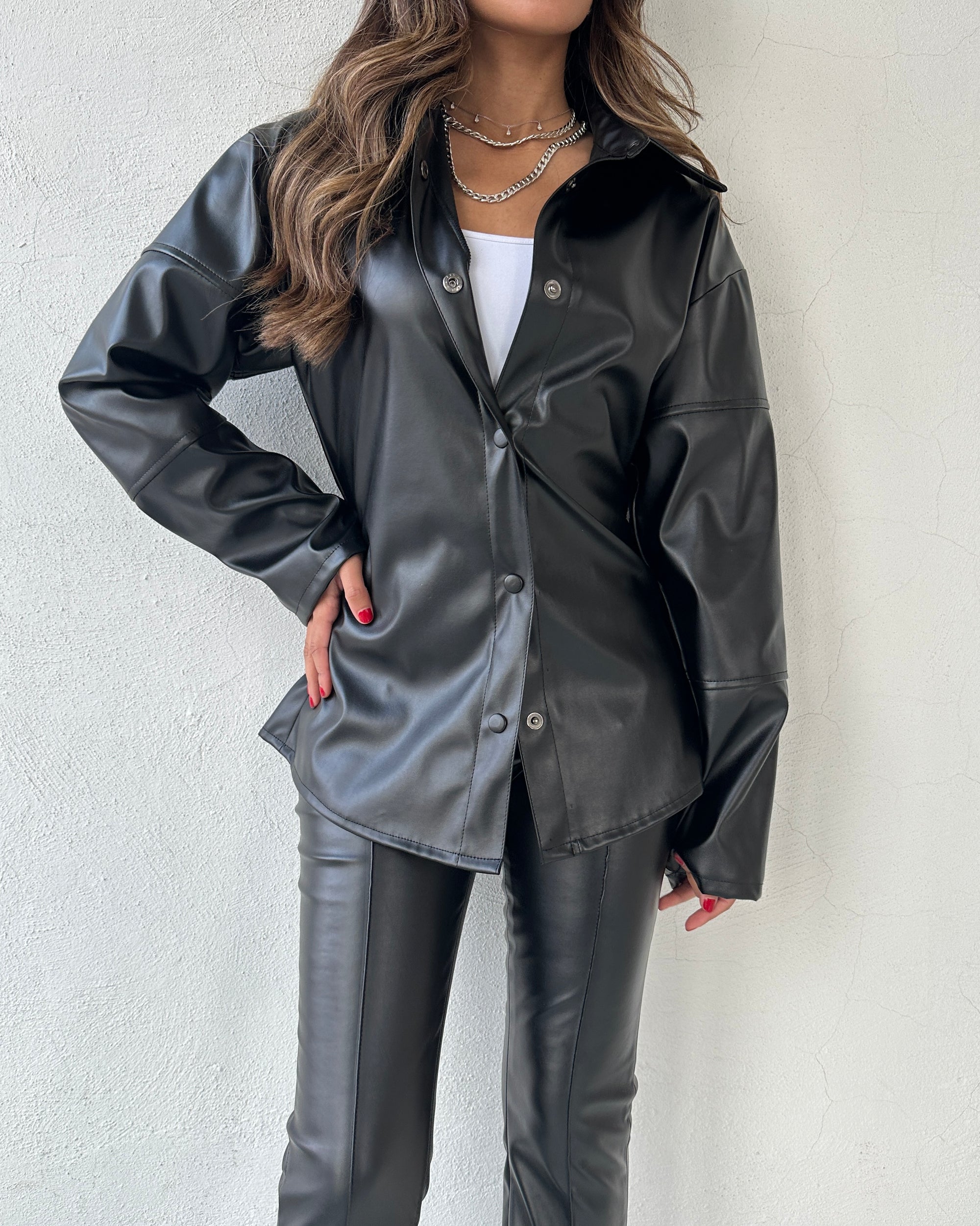 LEATHER SET- BLACK