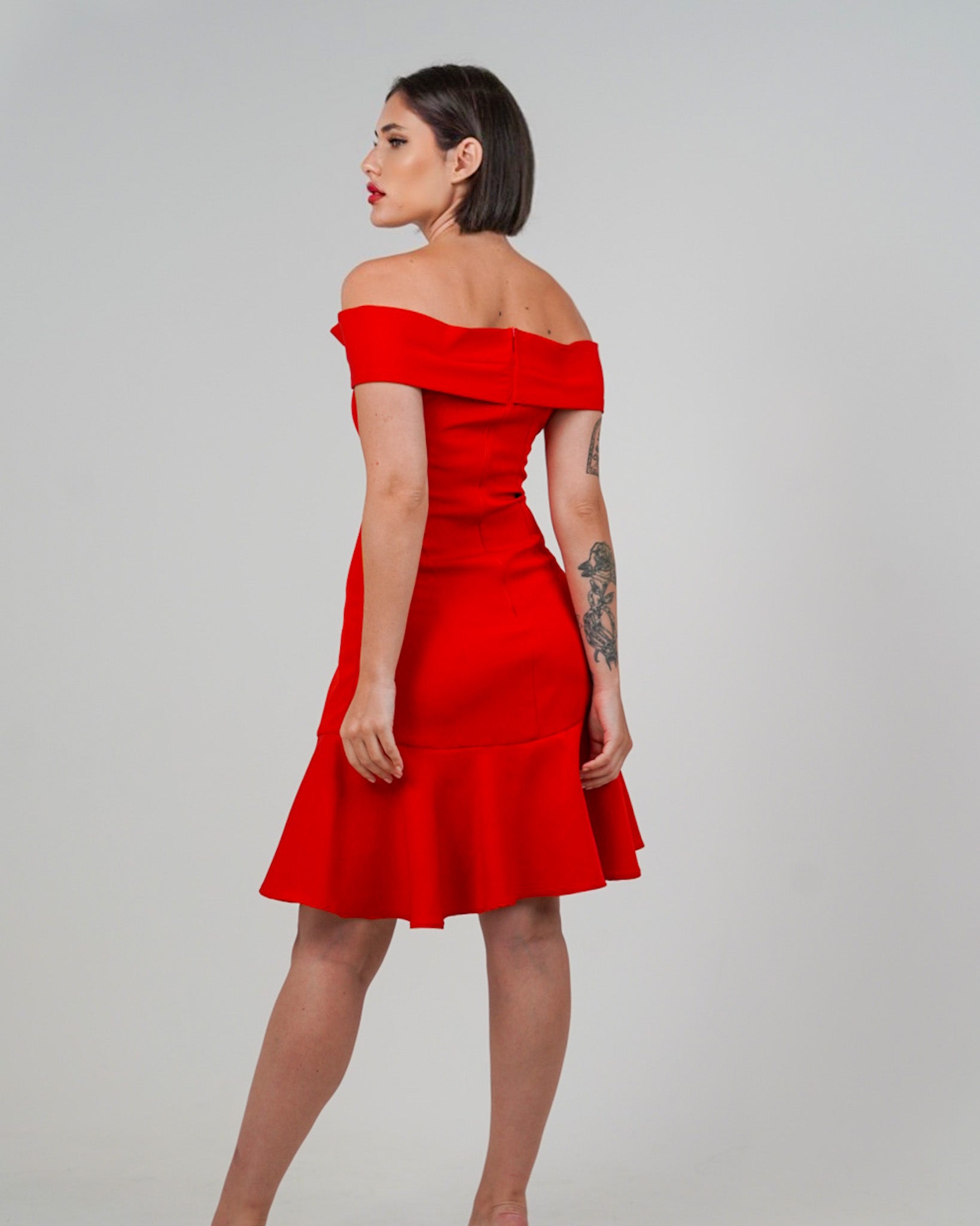 OFF-SHOULDER DRESS - RED